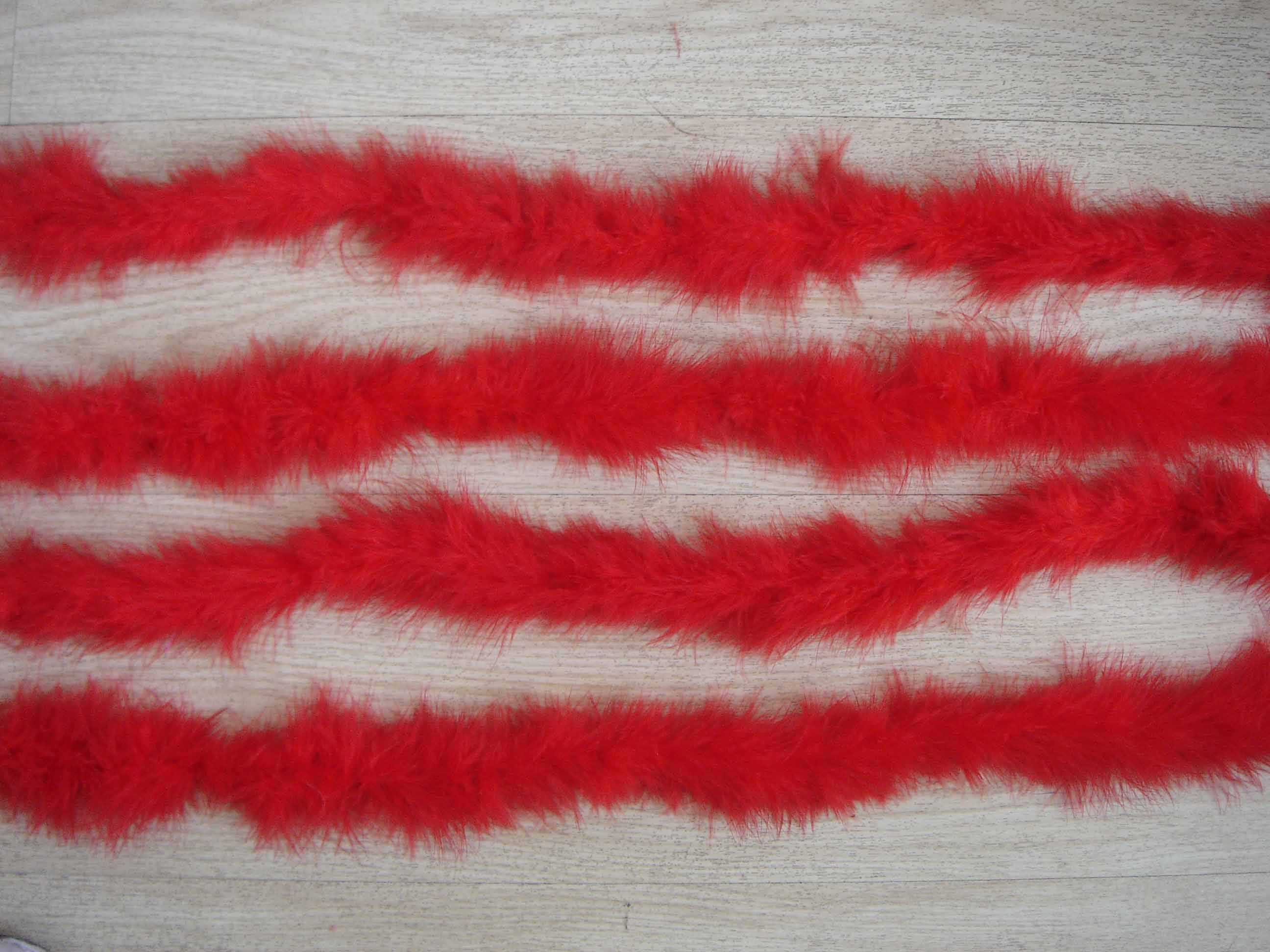 Decorative dyed feather boa